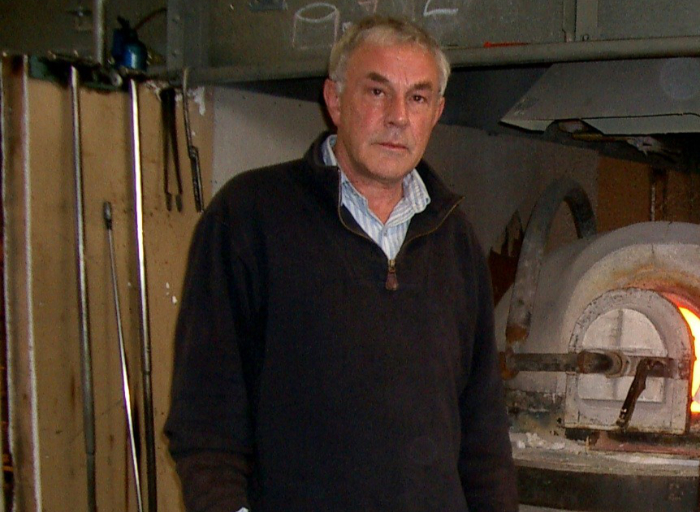 Glass chemist John Croucher
